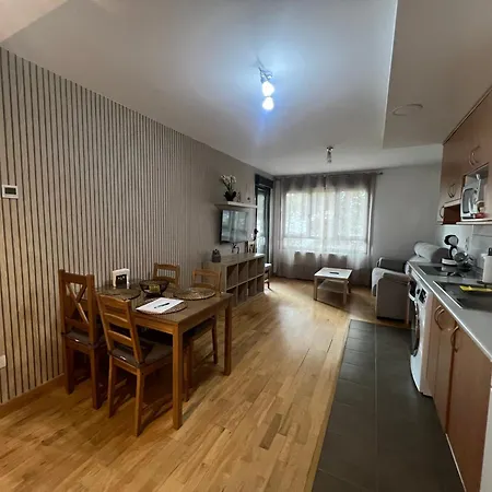 Apartment El Llano Job&family